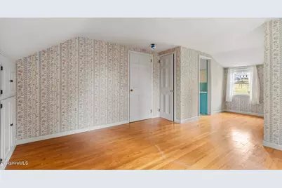 3 Pleasant View Dr, Great Barrington, MA 01230 - Photo 18