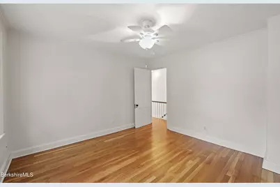 155 Laurel St, Lee, MA 01238 - Photo 28