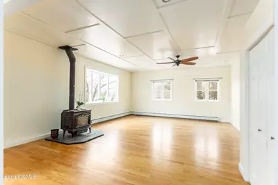 16 Opeechee St, Lanesborough, MA 01237 - Photo 10