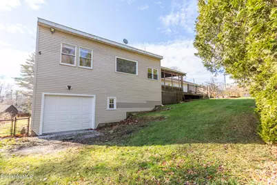 16 Opeechee St, Lanesborough, MA 01237 - Photo 46