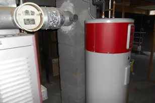 14 Glassworks Rd, Lanesborough, MA 01224 - Photo 22