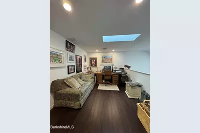 9102 Mountainside Dr, Hancock, MA 01237 - Photo 18