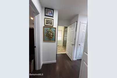 9102 Mountainside Dr, Hancock, MA 01237 - Photo 14