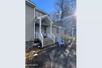 9102 Mountainside Dr, Hancock, MA 01237 - Photo 4