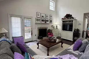 9102 Mountainside Dr, Hancock, MA 01237 - Photo 12