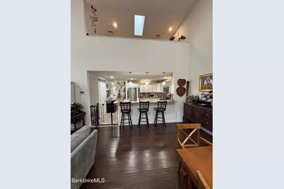 9102 Mountainside Dr, Hancock, MA 01237 - Photo 8