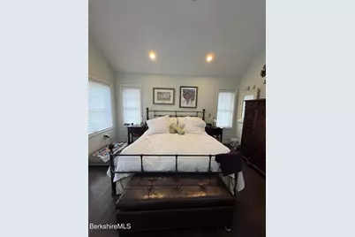 9102 Mountainside Dr, Hancock, MA 01237 - Photo 16