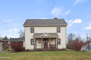 573 Stafford Hill Rd, Cheshire, MA 01225 - Photo 2