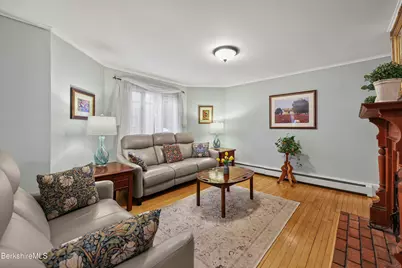 67 Cherry St, North Adams, MA 01247 - Photo 8