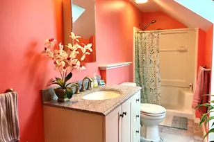 135 Allengate Ave, Pittsfield, MA 01201 - Photo 24