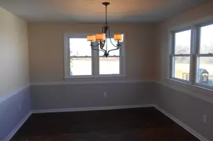 31 Eric Dr, Pittsfield, MA 01201 - Photo 6