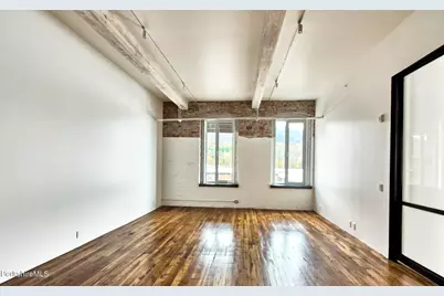 520 State Rd #203, North Adams, MA 01247 - Photo 8