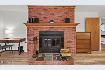 34 Galway Ct, Lenox, MA 01240 - Photo 14