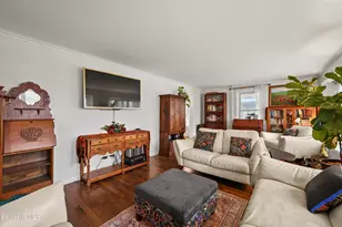 25 Calumet St, Pittsfield, MA 01201 - Photo 14