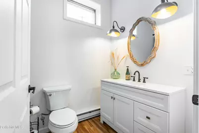 1404 North St, Pittsfield, MA 01201 - Photo 10