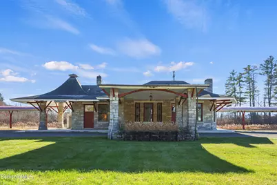 2 Depot St, Stockbridge, MA 01262 - Photo 2