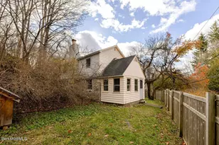 26 Lenox Rd, West Stockbridge, MA 01266 - Photo 30