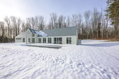 21A Interlaken Rd, Stockbridge, MA 01262 - Photo 2