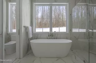 21A Interlaken Rd, Stockbridge, MA 01262 - Photo 20