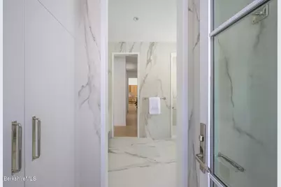 21A Interlaken Rd, Stockbridge, MA 01262 - Photo 24