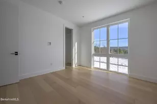 21A Interlaken Rd, Stockbridge, MA 01262 - Photo 12