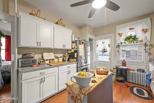 35 Melrose St, Adams, MA 01220 - Photo 14