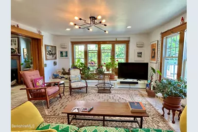 96 E. Quincy St, North Adams, MA 01247 - Photo 8