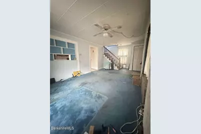 64 King St, Pittsfield, MA 01201 - Photo 10