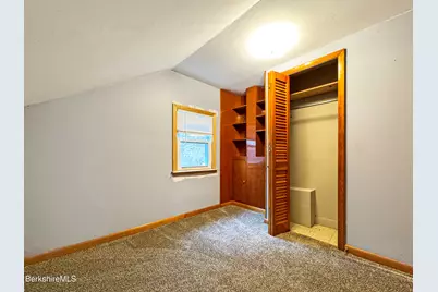 37 Fuller St, North Adams, MA 01247 - Photo 20