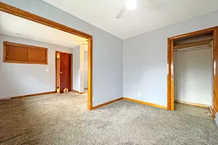 37 Fuller St, North Adams, MA 01247 - Photo 28