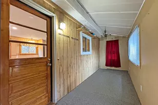 37 Fuller St, North Adams, MA 01247 - Photo 30