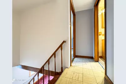 37 Fuller St, North Adams, MA 01247 - Photo 16