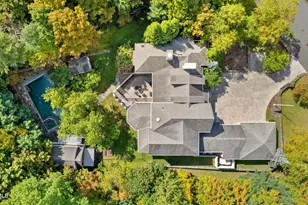 1 Pinecroft Dr, Lenox, MA 01240 - Photo 2