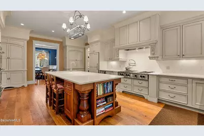 1 Pinecroft Dr, Lenox, MA 01240 - Photo 12