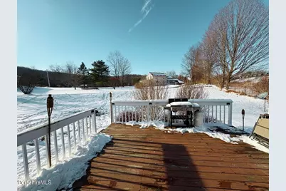 20 Moscow Rd, West Stockbridge, MA 01266 - Photo 4