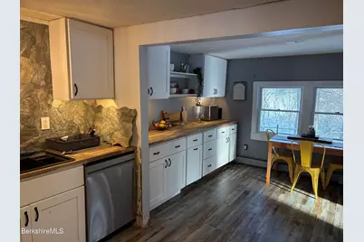 20 Moscow Rd, West Stockbridge, MA 01266 - Photo 18