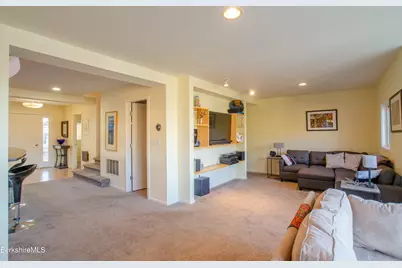 322 Arcadia Dr, Ancram, NY 12502 - Photo 20