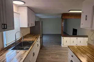 31 Gwenn Ln, West Stockbridge, MA 01266 - Photo 4