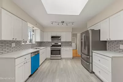 627 Lenox Rd, Richmond, MA 01254 - Photo 18