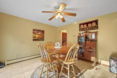 551 Tamarack Rd, Pittsfield, MA 01201 - Photo 14
