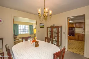 63 Asci Dr, Pittsfield, MA 01201 - Photo 8