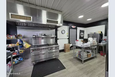 50-52 Summer St, Adams, MA 01220 - Photo 10