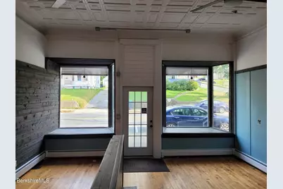 50-52 Summer St, Adams, MA 01220 - Photo 12