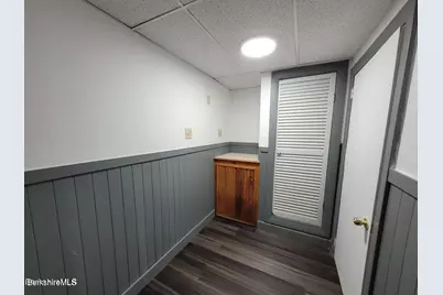 50-52 Summer St, Adams, MA 01220 - Photo 30