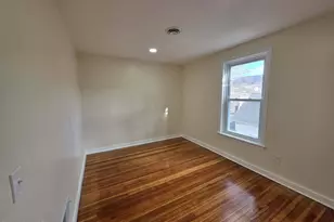 19 Pleasant St, Adams, MA 01220 - Photo 8