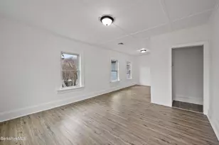 41 Prospect St, North Adams, MA 01247 - Photo 22