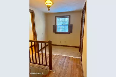 18 Chestnut St, Dalton, MA 01226 - Photo 16