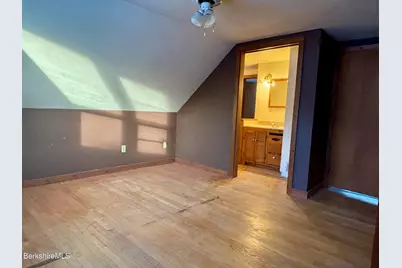 18 Chestnut St, Dalton, MA 01226 - Photo 18