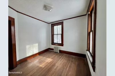 50 Grand Ave, Pittsfield, MA 01201 - Photo 8