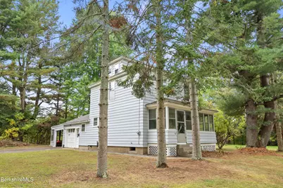 50 Grand Ave, Pittsfield, MA 01201 - Photo 4